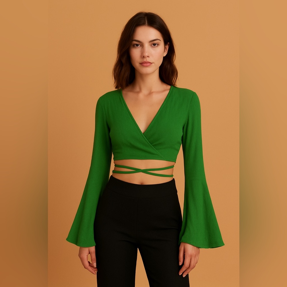 Fashion Nova Vibrant Green Wrap crop‎ top size Medium - Picture 7 of 7
